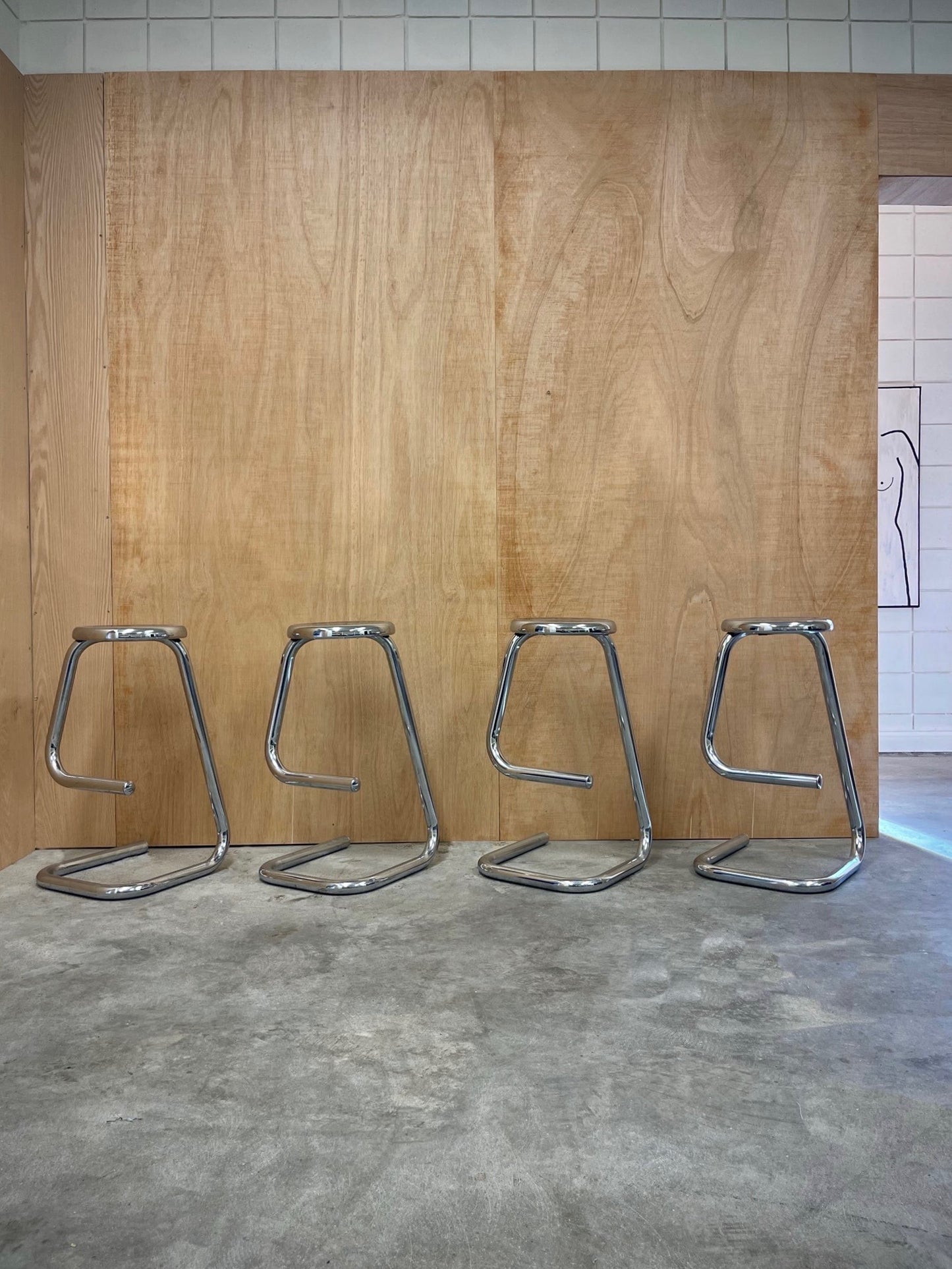 kinetics paperclip stools
