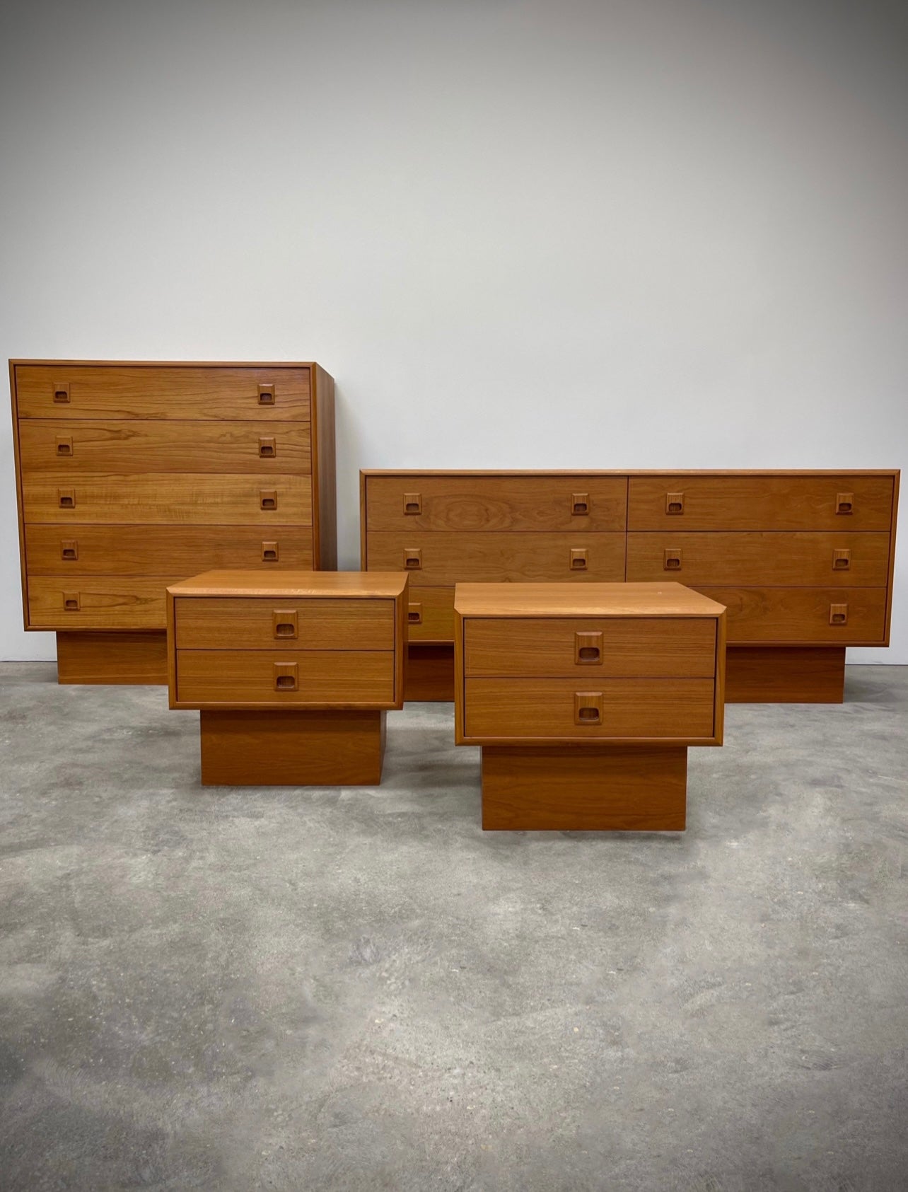 mobican 6-drawer dresser